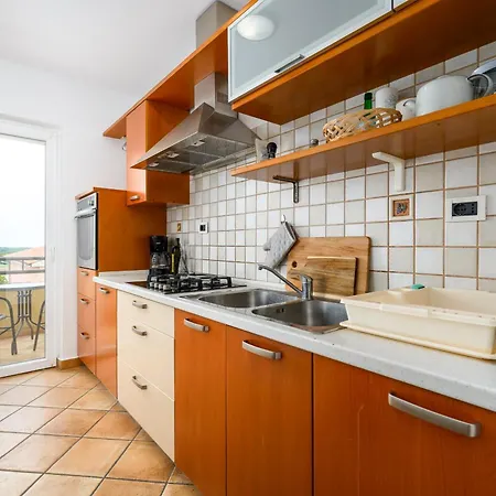 Family Monsa In Porec Appartamento